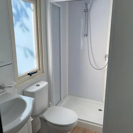River-Chalet-6-Person-Cinque-Terre-Ligurie-Ameglia *