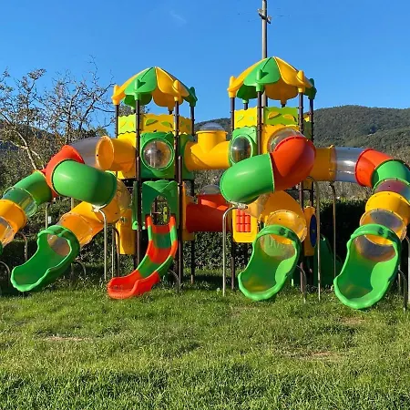River-Chalet-6-Person-Cinque-Terre-Ligurie-Ameglia